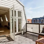 Westend Penthouse Apartment